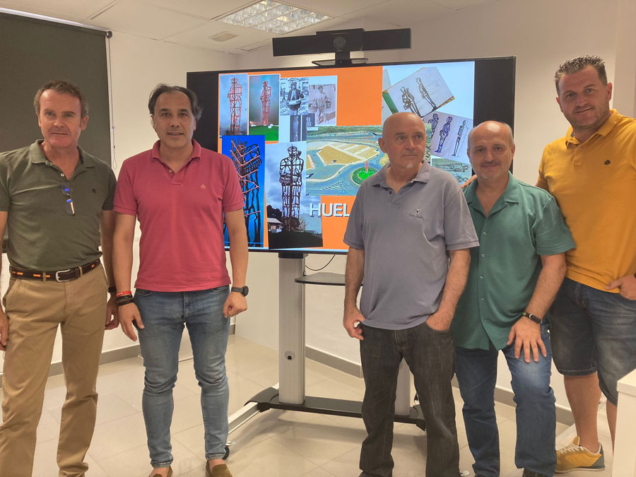 Huellas, un reconocimiento al sector empresarial de la feria