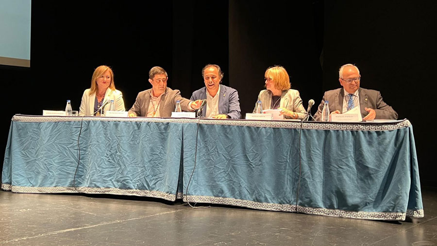 Adoración Mozas, catedrática torrecampeña, se incorporación como consejera de número del IEG