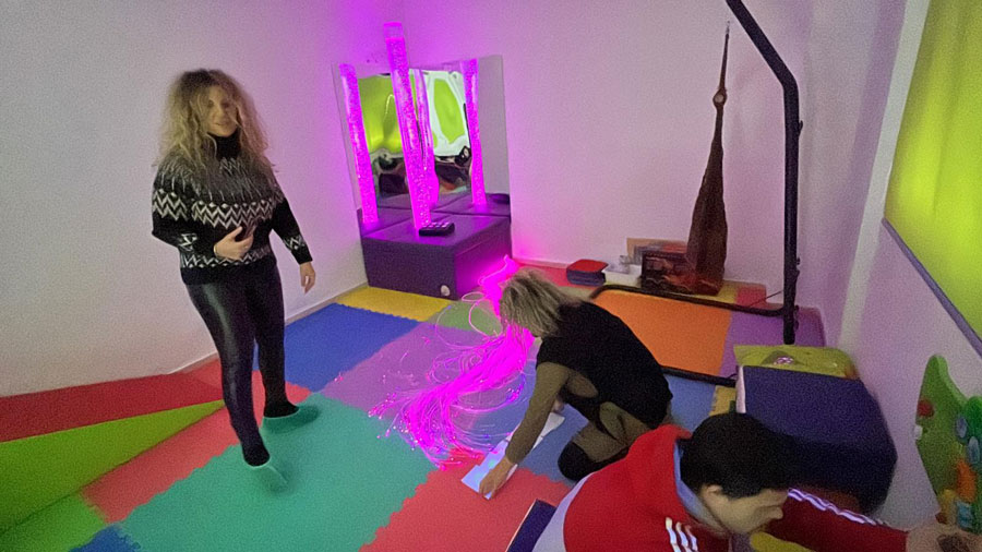 Taller de estimulación multisensorial para personas con diversidad funcional
