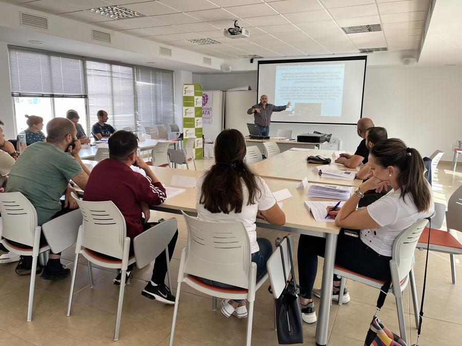 Da comienzo el curso de aplicación de productos fitosanitarios