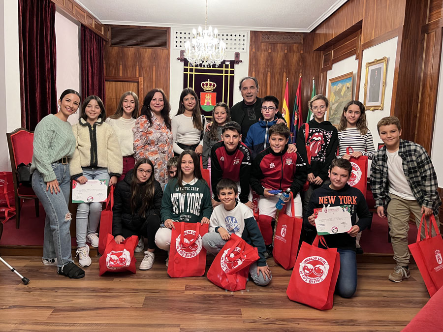 Despedida de la primera promoción del Consejo Local de Niñ@s