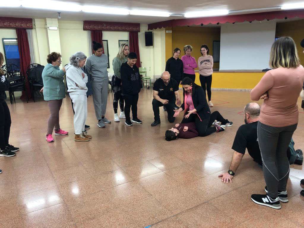 Sexta edición del taller de defensa personal