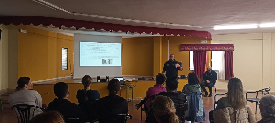 Sexta edición del taller de defensa personal