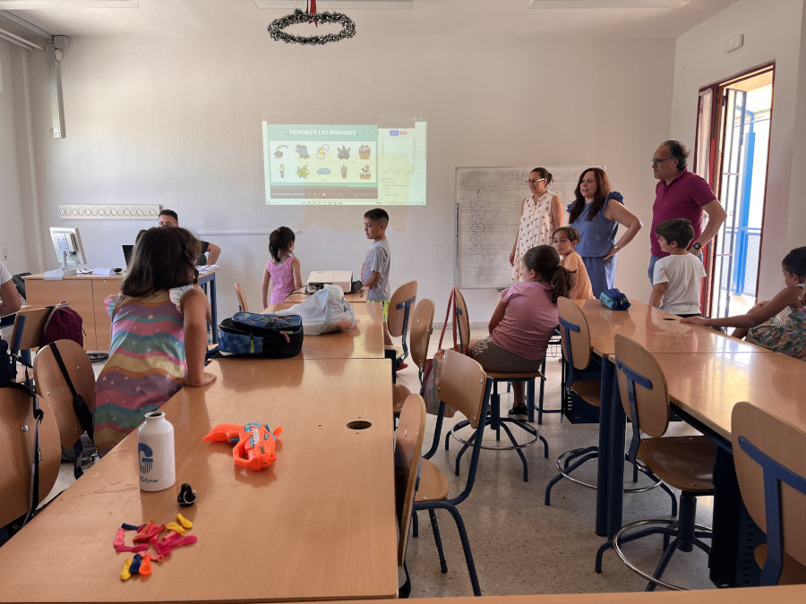 Más de 110 niños y niñas disfrutan de una nueva edición de la Escuela de Verano