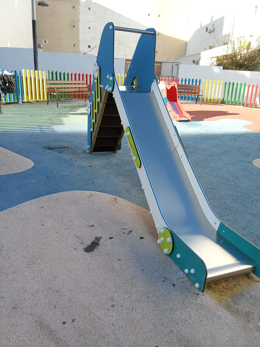 Modernización de Parques Infantiles y Espacios Biosaludables en Torredelcampo 
