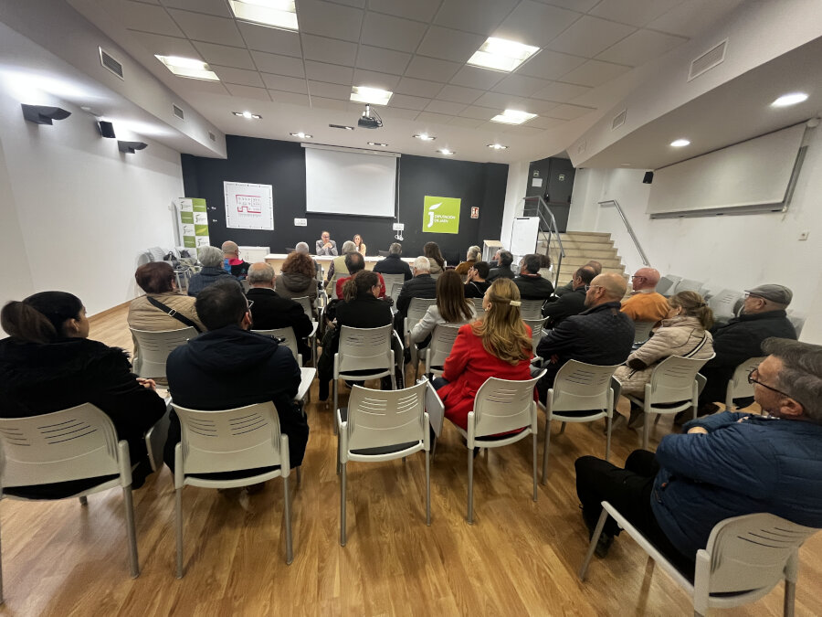 El Ayuntamiento de Torredelcampo entrega las subvenciones al tejido asociativo con una inversión superior a 40.000 euros
