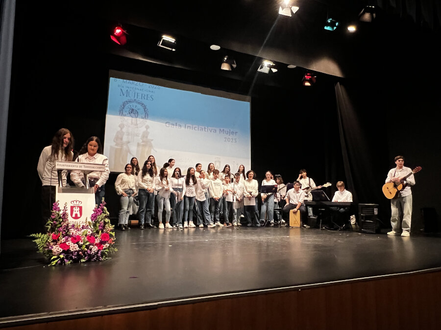 Iniciativa Mujer 2025: Celebrando el Compromiso con la Igualdad