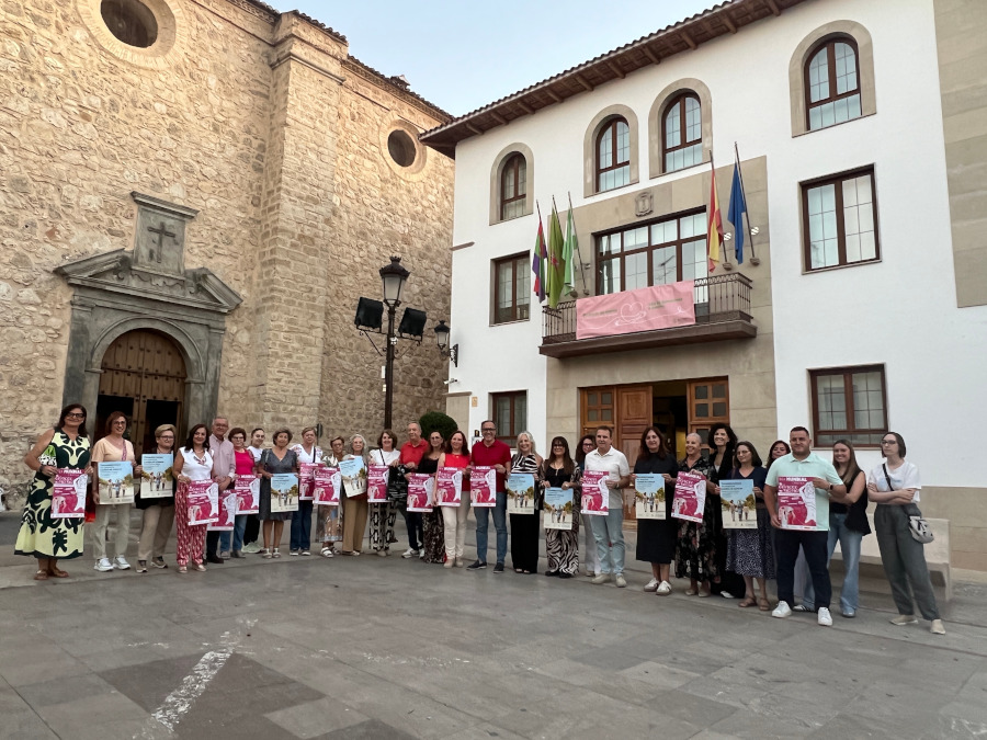 Torredelcampo muestra su compromiso en la lucha contra el cáncer de mama