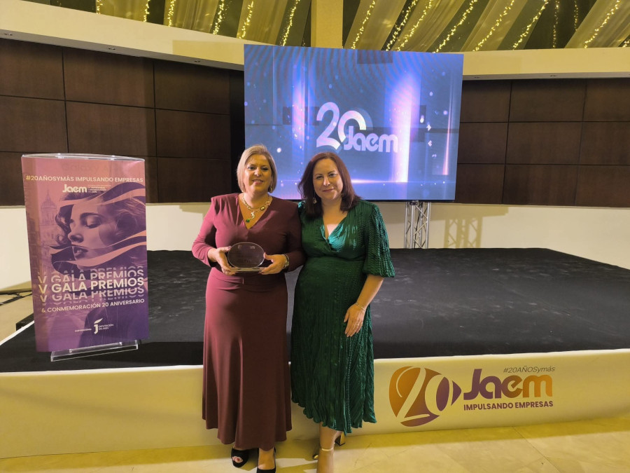 Reconocimiento a la trayectoria empresarial femenina de Torredelcampo en la V Gala de Premios JAEM