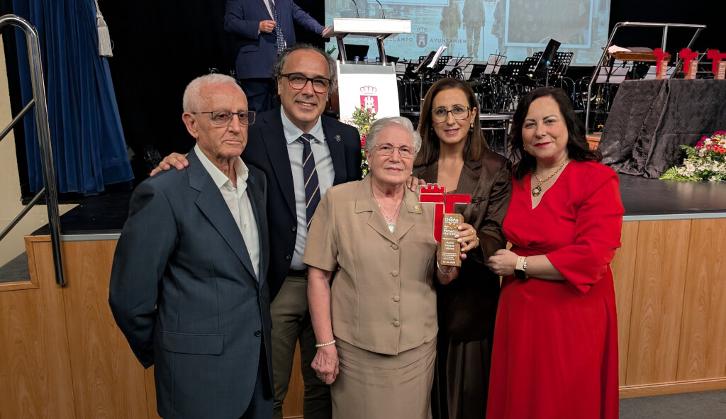 Memoria, reconocimiento y emoción para abrir el 41 Otoño Sociocultural de Torredelcampo